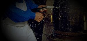 Виноробство по-червоному: виробництво ігристих вин пляшковим способом